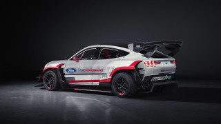 White car red stripe futuristic - complex free wallpaper