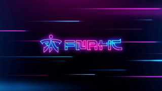 Neon futuristic cyberpunk heroine hat - art free wallpaper