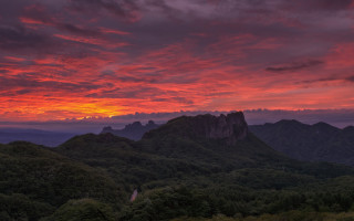 Sunset mountain range red sky 6 - a red sky above free wallpaper