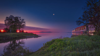 Docked boat lake moon night - the shore of a lake free wallpaper