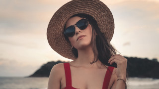 Beach sunset woman hat sunglasses - sunglass free wallpaper