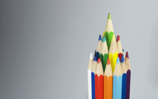 Colored pencils clock gradient background - colored free wallpaper