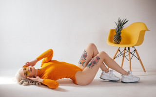 Woman yellow dress chair pineapple - a yellow dress free wallpaper
