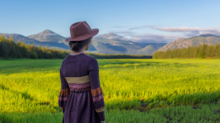 Woman hat field mountains clouds - a woman in a hat free wallpaper
