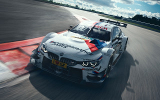 Bmw racecar track clouds berndfasching - a track free wallpaper