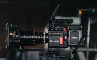 Camera red light tripod arm - arm free wallpaper
