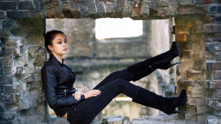 Gothic woman sitting window ledge - elina karimova free wallpaper