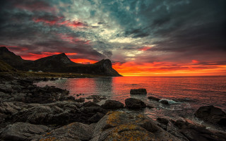 Sunset mountain rocky beach city - colorful cloud free wallpaper