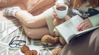 Woman sitting bed book teddy - cozy free wallpaper