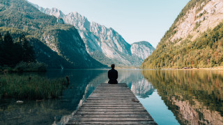 Dock lake mountains tranquil berndfasching - a lake and mountains free wallpaper
