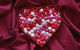 Heart box candy hearts purple - box free wallpaper