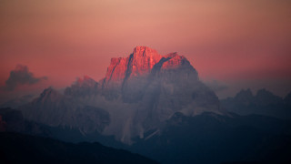 Mountain range red sky clouds 2 - a mountain range free wallpaper