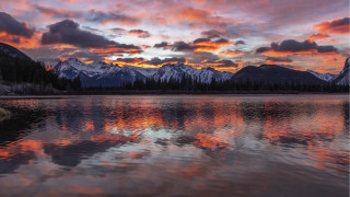Lake mountain sunset clouds trees 4 - widescreen free wallpaper