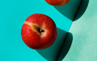 Apples blue surface bite shadow - a bite free wallpaper