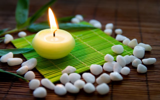 Candle bamboo mat white pills - a bamboo mat free wallpaper