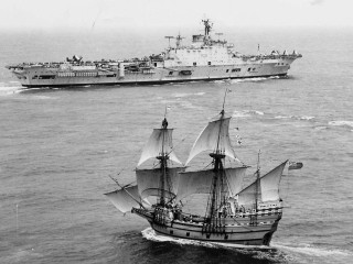 Renaissance ocean ships military sunrise - the ocean free wallpaper
