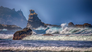 Rock formation ocean waves island - wave free wallpaper