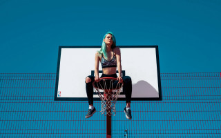 Woman basketball hockey fence aquahair - athletic free wallpaper