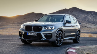 Silver bmw suv desert mountains - a desert area free wallpaper