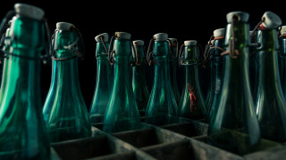 Green bottles in box 3d - photorealistic imagery free wallpaper