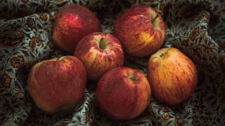 Apples tablecloth pattern red apple - food photography free wallpaper