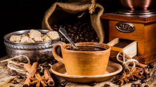 Coffee cinnamon grinder stilllife wooden - boleslaw cybi free wallpaper
