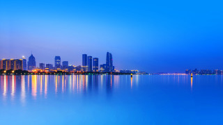 City skyline reflection night blue - cui bai free wallpaper