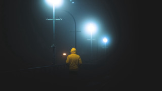 Yellow jacket night street fog - a street free wallpaper