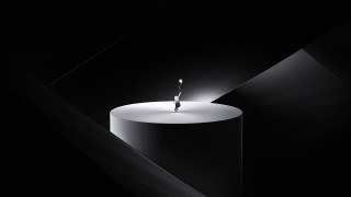 Person platform dark light spotlight - amir zand free wallpaper