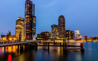 City skyline bridge water night 4 - a bridge over water free wallpaper