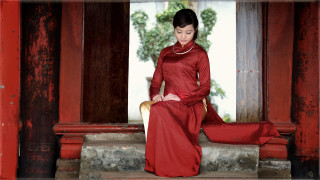 Woman red dress bench chinese - a bench free wallpaper