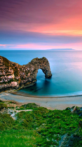 Large rock formation water beach 4 - free landscape wallpaper