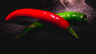 Peppers smoke black surface ambient - a black surface free wallpaper