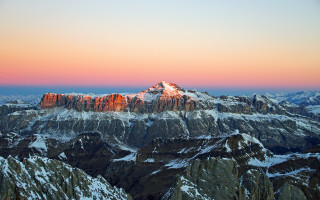 Mountain range pink sky snow 6 - cui bai free wallpaper
