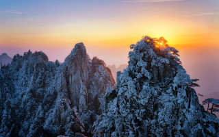 Mountain sunset snow trees clouds - covered tree free wallpaper