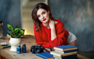 Elina karimova portrait camera books - a woman sitting free wallpaper