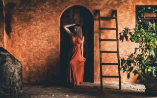 Woman red dress doorway ladder - cinematic photography free wallpaper