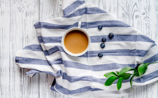 Coffee blueberries striped towel green - striped free wallpaper