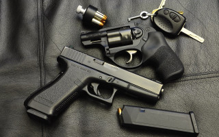 Gun lighter leather fence jigsaw - dong kingman free wallpaper