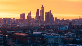 City skyline plane sunset bridge - christopher wren free wallpaper