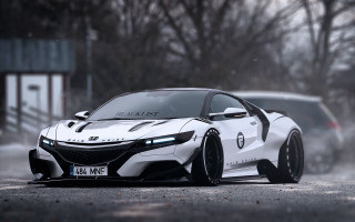 White sports car rainy street - a street in the rain free wallpaper