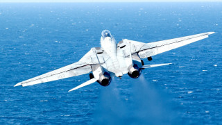 Jet ocean sunny backlit blue - a jet engine free wallpaper