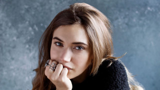 Anna hotchkis blue background gray - her finger free wallpaper