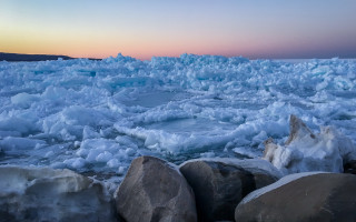 Ice water rocks dawn landscape - ice free wallpaper