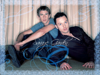 Two men floor blue background - two man free wallpaper