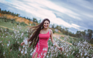 Pink dress woman flower field 2 - the wind free wallpaper
