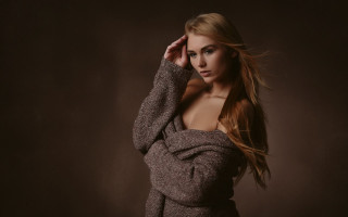 Woman longhair sweaterdress fashion artur - artur tarnowski free wallpaper