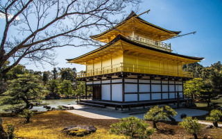 Tall building yellow roof pond - eishōsai chōki free wallpaper