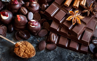 Chocolate spoon nuts food table - clara peeters free wallpaper