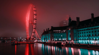 Ferris wheel night river cityscape - a ferris wheel free wallpaper